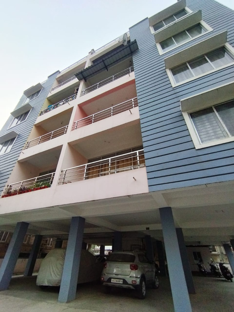 Unfurnished 2bhk in Amarawati Path, Christian Basti, Guwahati, Assam, India for Rent